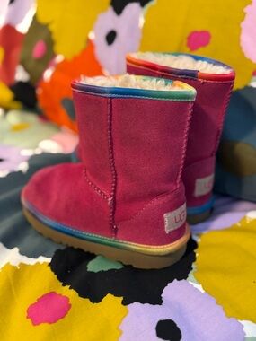 Pink Rainbow Uggs, Toddler 9